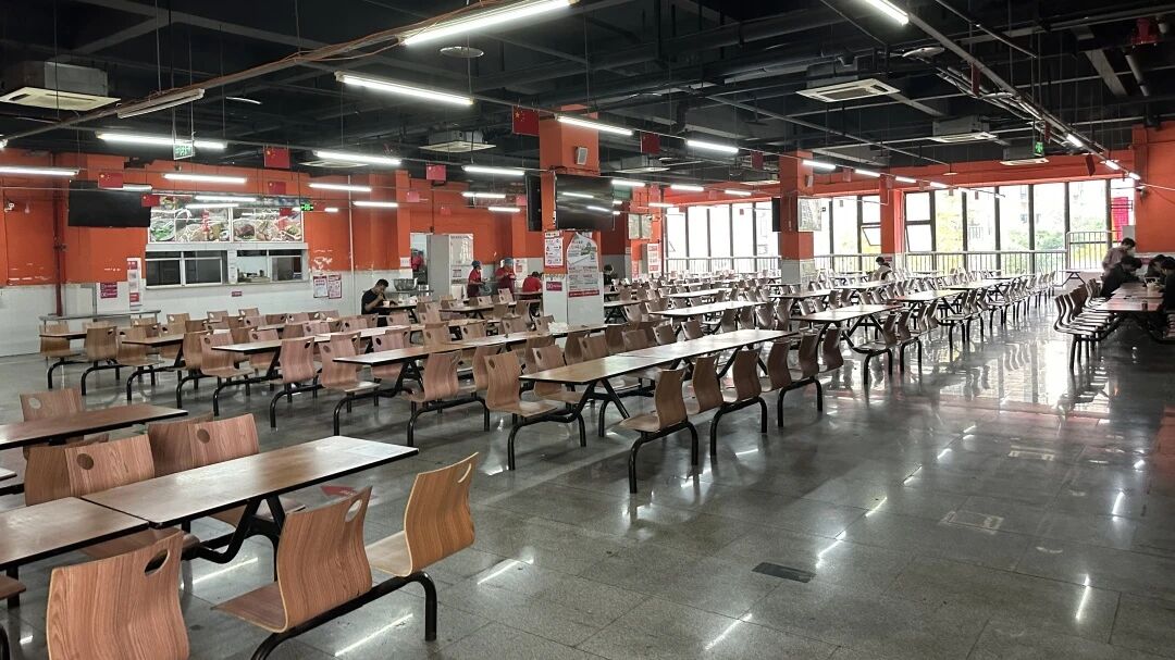 荷马画室富力城校区食堂.jpg 荷马画室富力城校区食堂.jpg