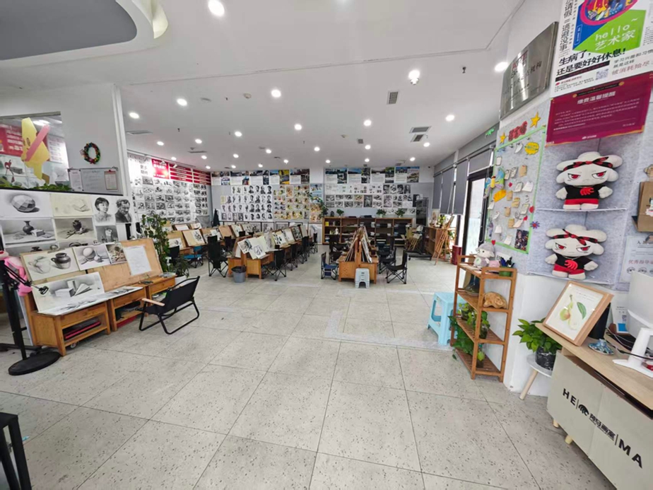 荷马画室杨家坪校区.jpg 荷马画室杨家坪校区.jpg