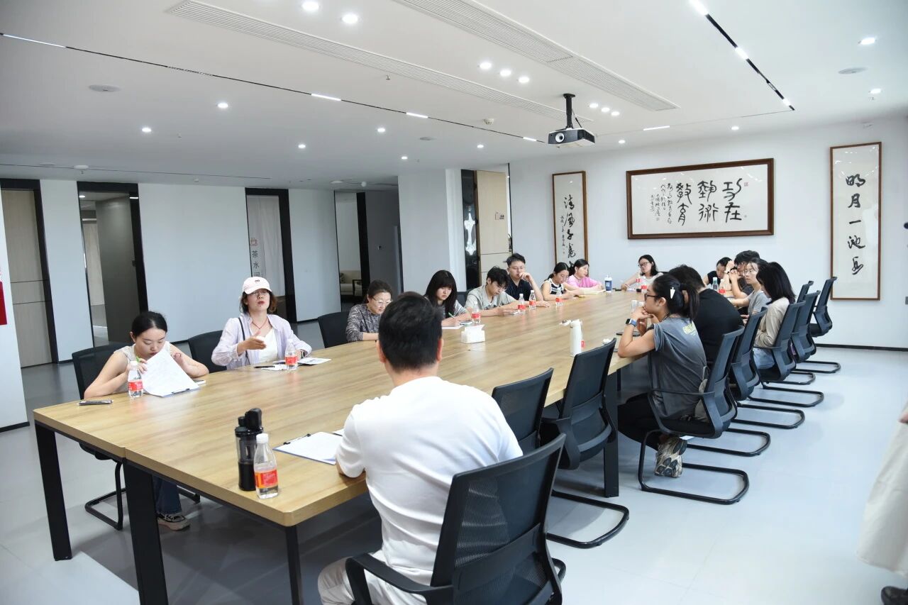 校区大检查.jpg 校区大检查.jpg